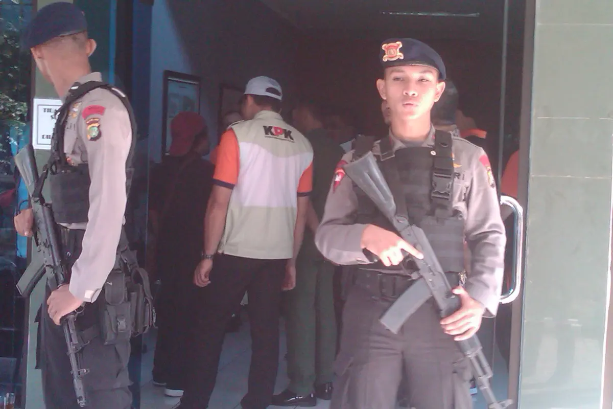 KPK Geledah Kantor Rachmat Yasin Didampingi Wakil Bupati Bogor