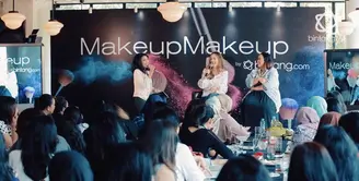 Tutorial Makeup Bersama Cathy Sharon dan Soraya Hylmi di Makeup Makeup by: Bintang.com