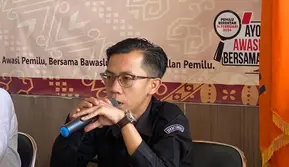 Koordinator Divisi Sumber Daya Manusia dan Organisasi (SDMO) Bawaslu Kabupaten Garut Imam Sanusi. (Liputan6.com/Jayadi Supriadin)