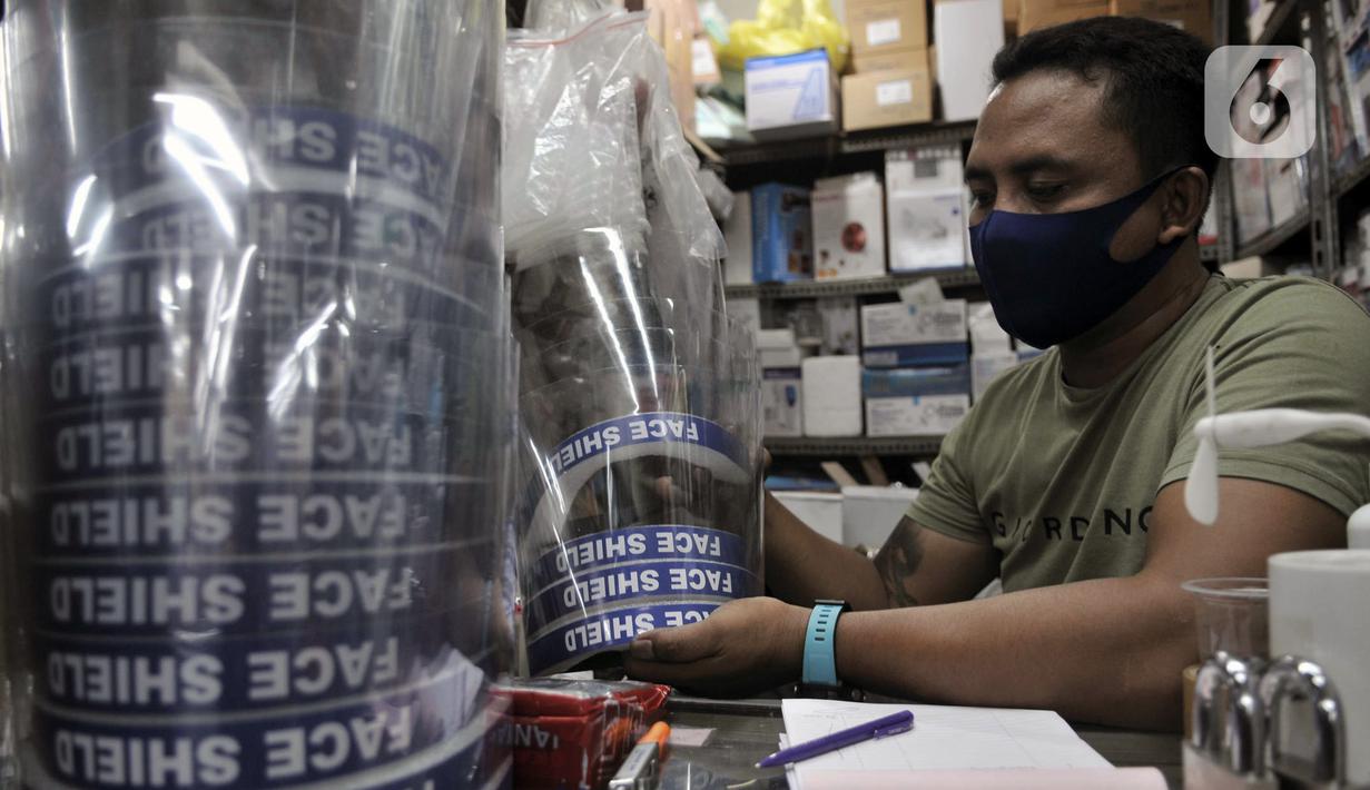 Foto Jelang New Normal Penjualan Face Shield Meningkat Bisnis