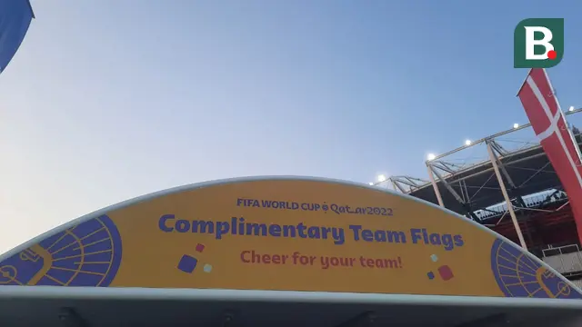 Bagi-bagi Bendera Gratis di Piala Dunia 2022