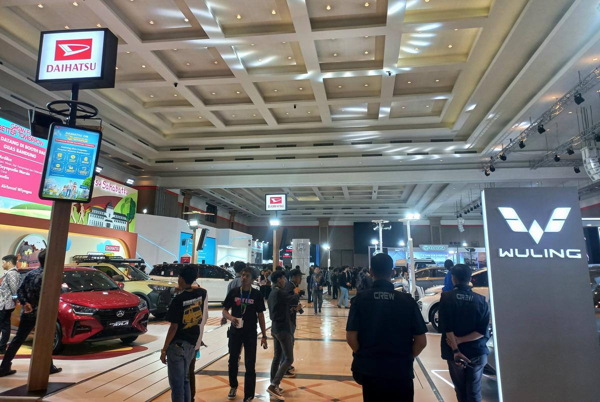 GIIAS Bandung 2024 Resmi Dibuka! Harga Tiket Mulai Rp 15 Ribuan