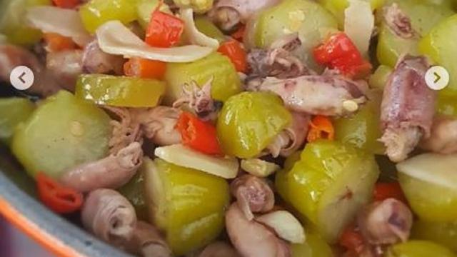 Oseng cumi asin belimbing wuluh