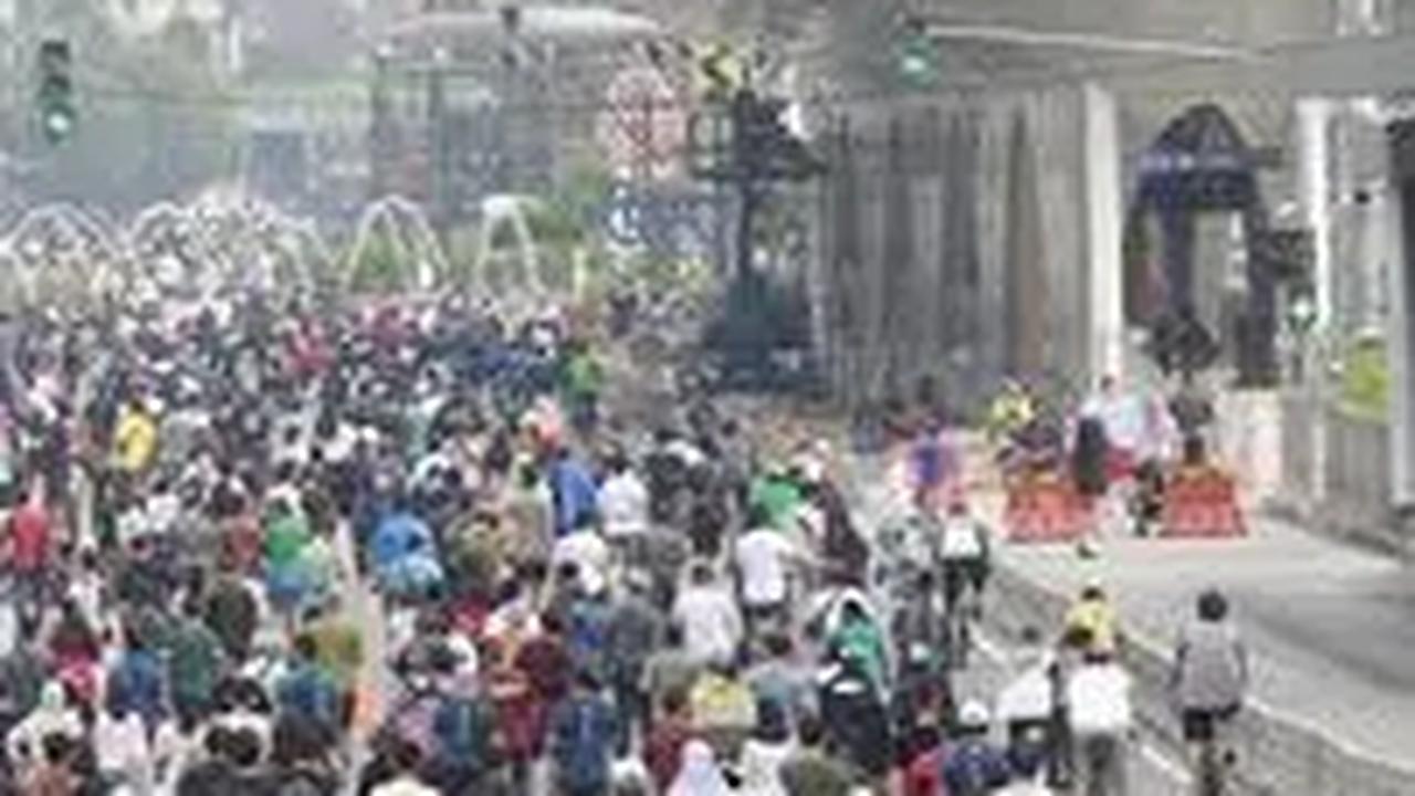2. Bundaran HI