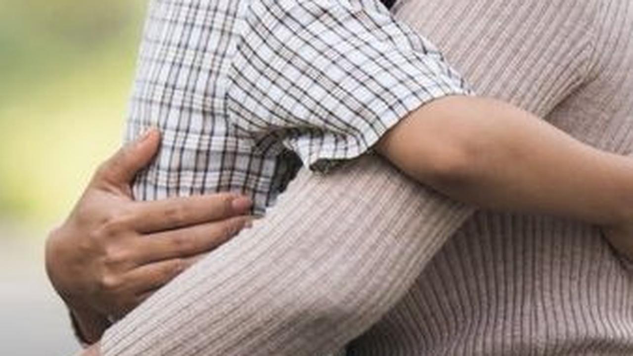 Dalam menghadapi tantangan ini, kerjasama antara orang tua, dokter, dan terapis adalah kunci untuk membantu anak dengan ADHD atau keterlambatan bicara meraih potensinya yang penuh.&nbsp;