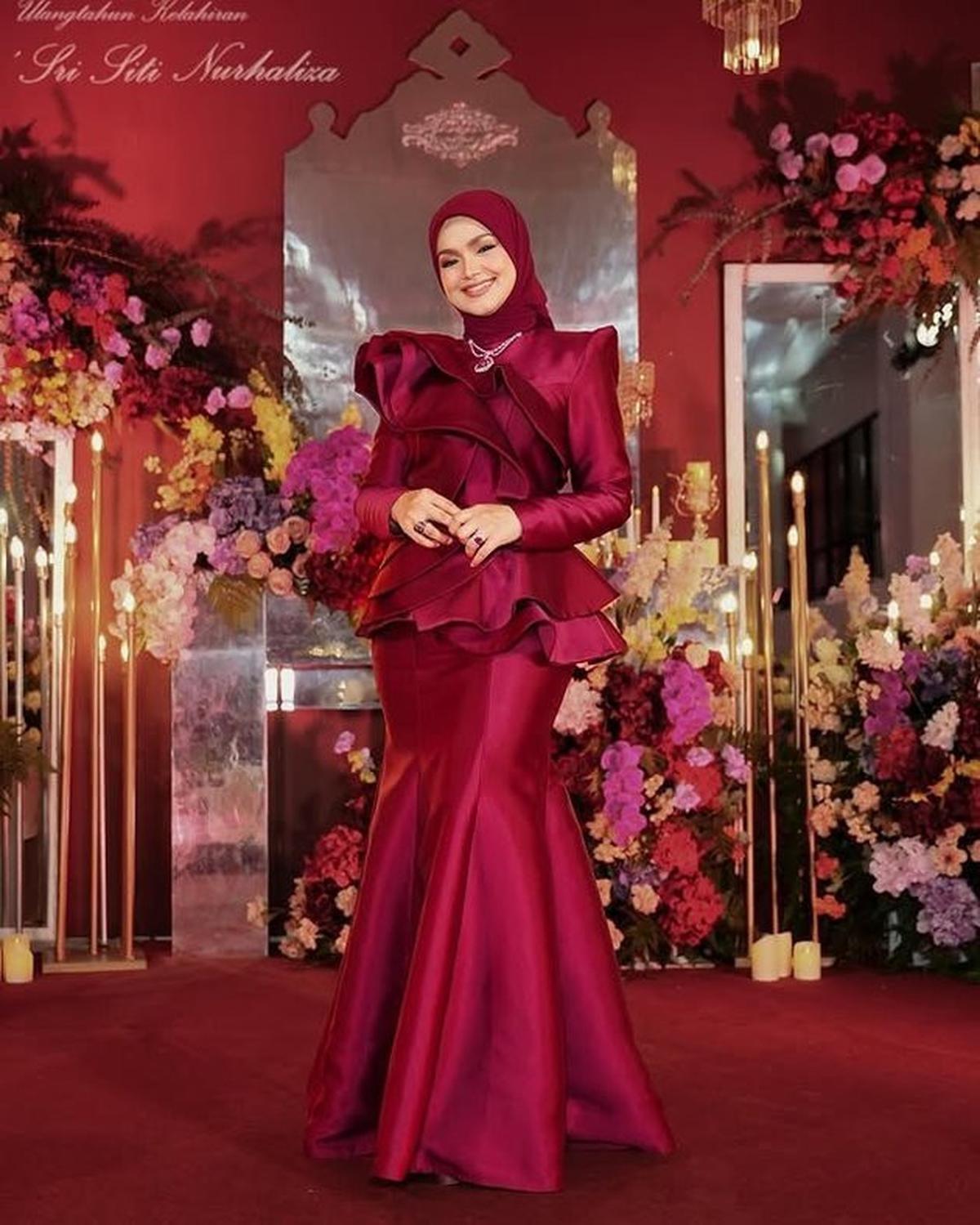 Transformasi Siti Nurhaliza saat Muda hingga Sekarang, di Usia 46 Tahun Masih Terlihat Cantik