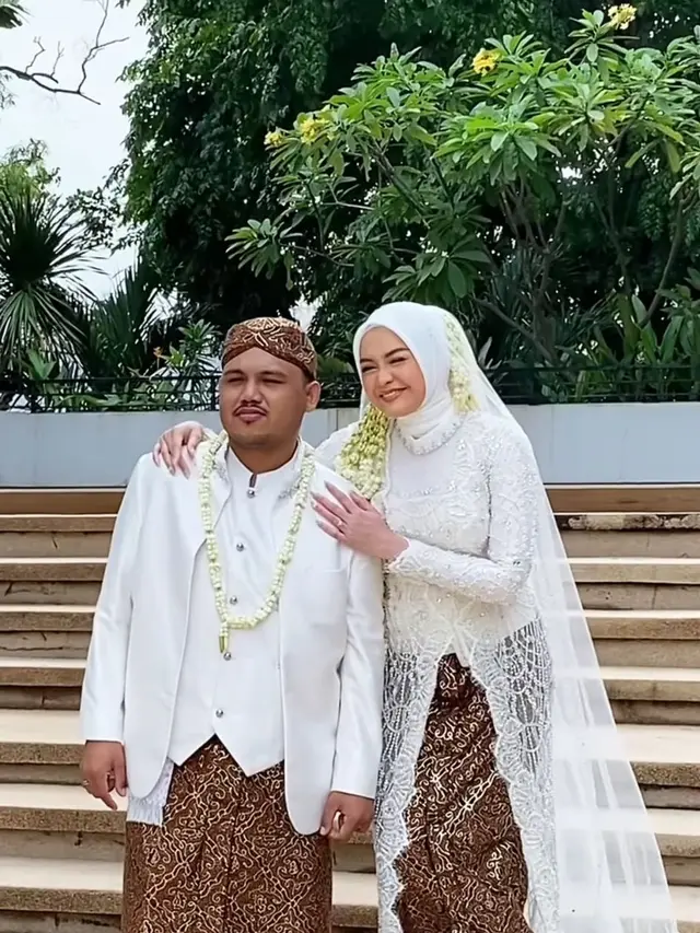 Salma Salsabil dan Dimansyah Laitupa Hanya Akad di KUA (Instagram/@anarav.label)