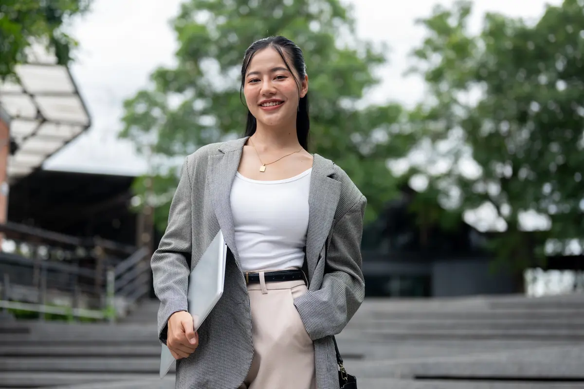 wanita juni tidak lagi diremehkan