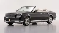 Toyota Century convertible akan digunakan Kaisar Jepang Naruhio saat parade usai pelantikan takhta. (Carscoops)