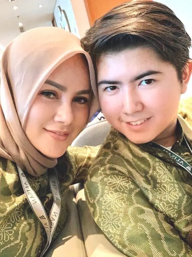Momen Kompak Olla Ramlan dan Sean Michael Alexander (sumber: instagram/ollaramlanaufar)