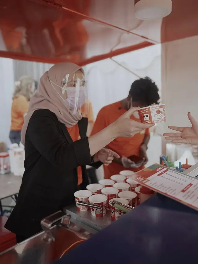 ACIHUY jajanan dengan konsep street food Korea Selatan milik Arief Muhammad dan Dwihanda/dok. ACIHUY