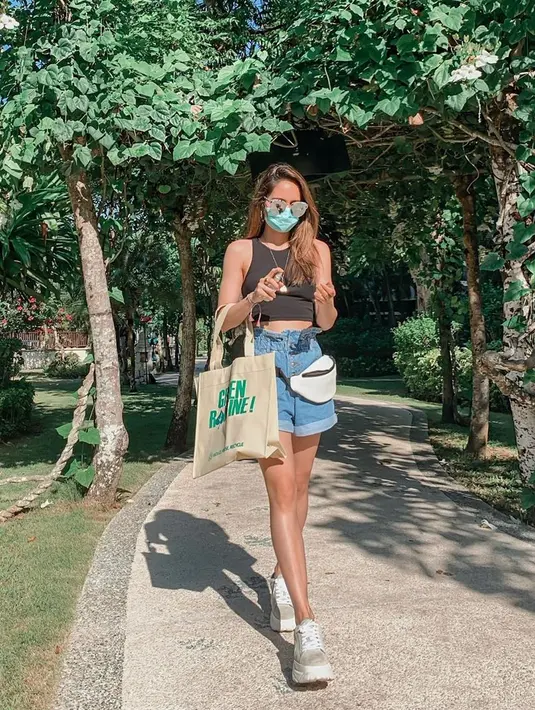 (Instagram/claurakiehl)