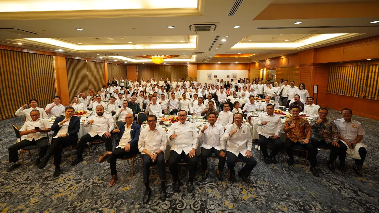 Ketua Umum Kadin Indonesia Anindya Bakrie menyebut, para pengurus Kamar Dagang dan Industri Indonesia (Kadin Indonesia) Pusat dan Daerah siap memanfaatkan akses pasar ke Eropa dan ke berbagai negara.