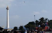Langit Monas Bergemuruh! Atraksi Pesawat Tempur TNI AU Pukau Ribuan Warga Usai Upacara HUT ke-80 TNI
