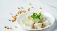Tips Menyimpan Tahu Agar Lebih Awet, Bahan Rendamannya Perlu Diperhatikan