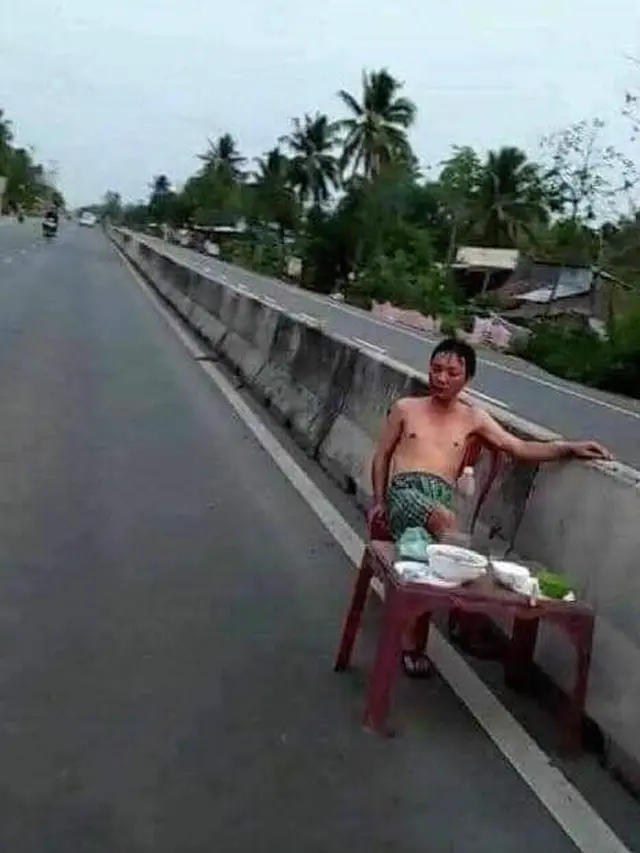 Kocak, 6 Potret Aksi Orang saat Bosan di Rumah Ini Bikin Tepuk Jidat