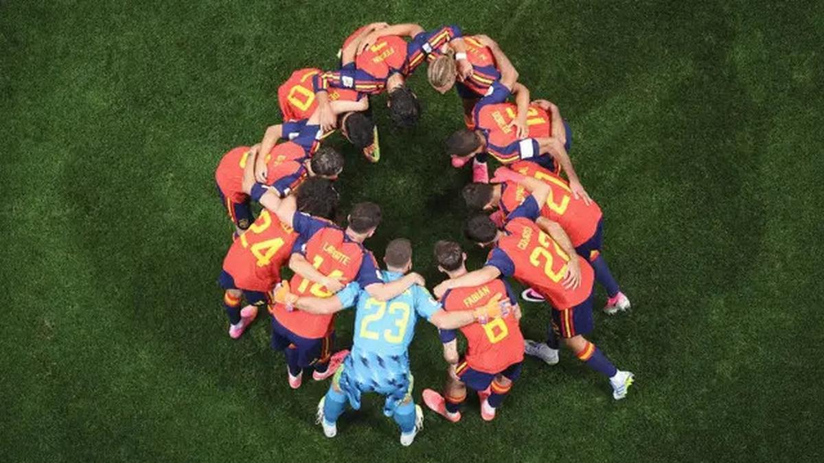 Lamine Yamal Berpeluang Jadi Starter Saat Spanyol Hadapi Arab Saudi