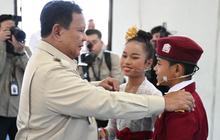 Presiden Prabowo Dengarkan Aspirasi Siswa Sekolah Rakyat di Tabanan, Soroti Manfaat Pendidikan