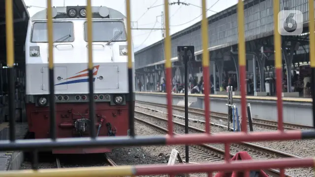 KAI Batalkan 28 Perjalanan Kereta Jarak Jauh