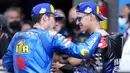 Quartararo menjadi pemenang setelah melahap 26 lap dengan catatan waktu 40 menit 35,031 detik. Dia unggul hingga 2,757 detik atas rekan setimnya, Maverick Vinales yang meraih podium kedua. (AP/Peter Dejong)