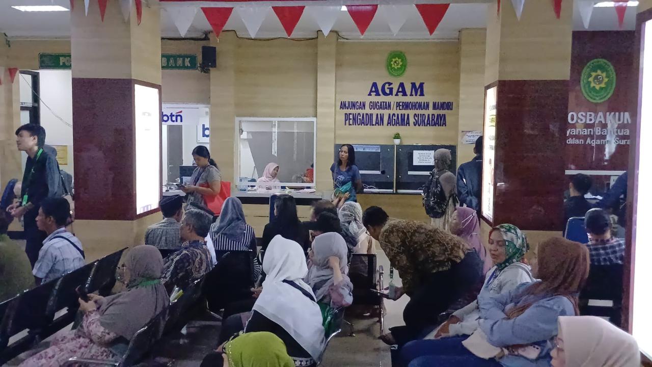 Fenomena Poligami di Surabaya, Istri Pertama Pilihkan Istri Kedua untuk Suami