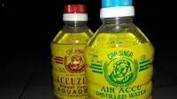 Pahami Beda Air Aki Merah dan Biru agar Tak Salah Beli