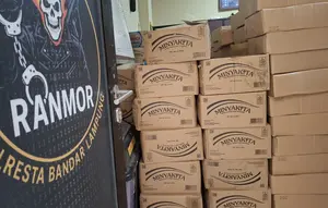 ASN Otaki Penimbunan Ribuan Liter Minyakita Lalu Dijual Mahal