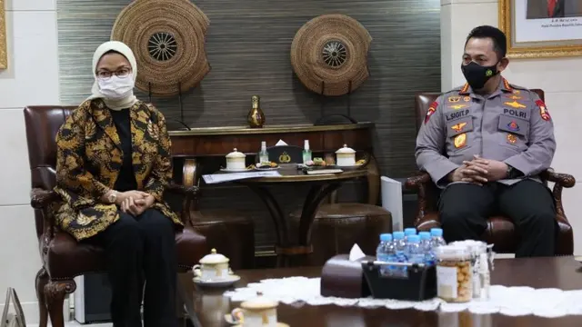 Kepala BPOM Penny K Lukito