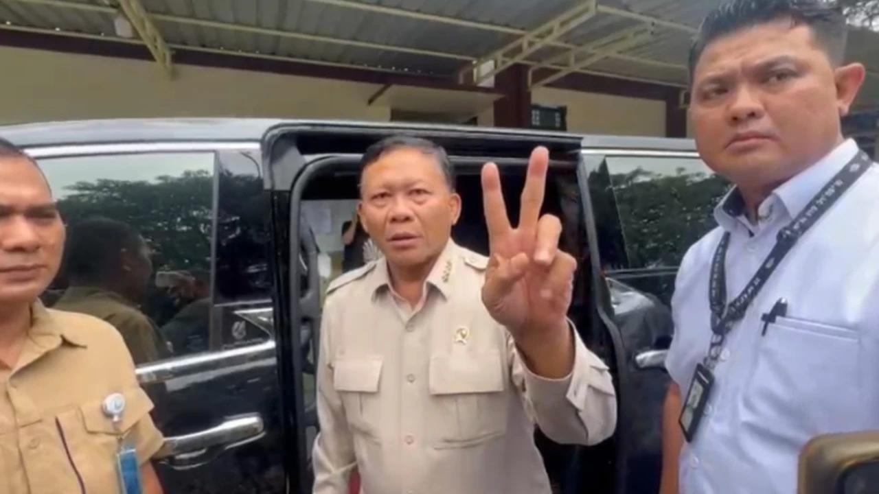 Wamen KKP Temui Keluarga Korban Jatuhnya Pesawat ATR 42-500, Pastikan Berikan Pendampingan