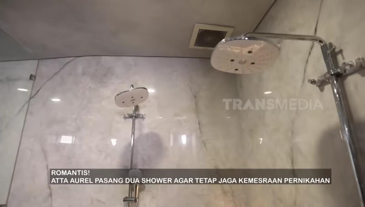 5 Potret Kamar Mandi Aurel Hermansyah & Atta Halilintar Seluas Lapangan Sepakbola, Dilengkapi Bathtub Rp200 Juta
