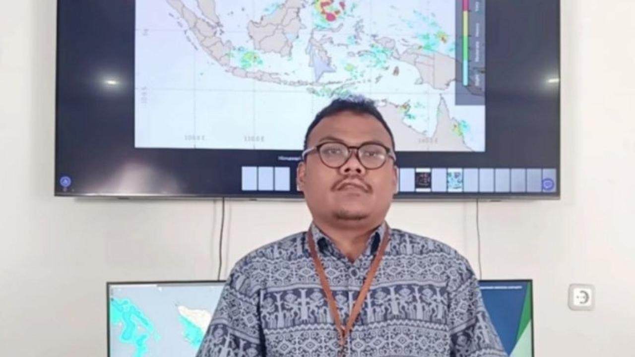 BMKG Ingatkan Waspada Hujan Lebat Disertai Angin Kencang di Sumatera Utara