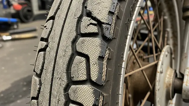 9 Cara Merawat Ban Motor agar Tidak Cepat Gundul, Kunci Aman Berkendara