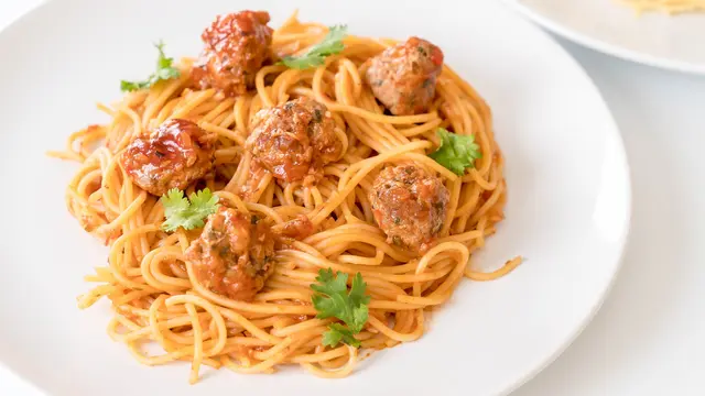 Spaghetti and Meatballs