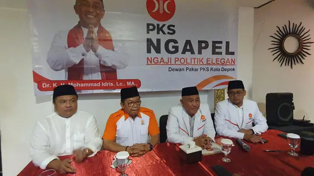 Dewan Pakar PKS Kota Depok saat melakukan ikrar sekaligus Ngapel di wilayah Tapos, Depok.