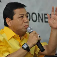Caketum Golkar Setya Novanto saat diskusi "Babak Baru Partai Politik di Indonesia", Jakarta, Rabu (4/5). Novanto mengaku akan membesarkan Golkar sampai tingkat Desa. (Liputan6.com/Johan Tallo)