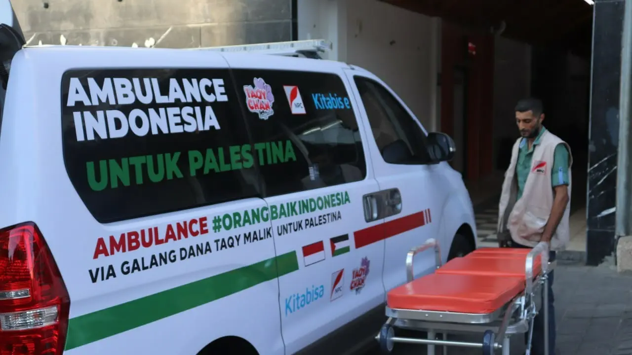 Donasi ambulans untuk Palestina dari NPC. (Istimewa)