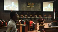 Suasana Sidang Pengujian Undang-Undang Nomor 39 Tahun 2004 tentang Penempatan dan Perlindungan Tenaga Kerja Indonesia di Luar Negeri (UU PPTKILN) di Gedung MK Jakarta, Rabu (18/3/2015).(Liputan6.com/Johan Tallo)