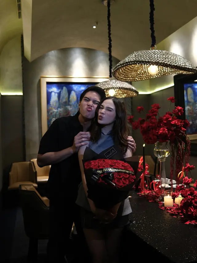 Potret Romantis Syifa Hadju dan El Rumi Rayakan Anniversary Pertama, Kalung Cartier Love Jadi Kado Istimewa
