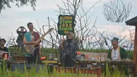 Festival Unik Klaten Etno Jazz Sawah Sukses Digelar, Penontonnya Pulang Bawa Beras