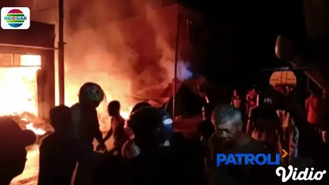 2 Orang Tewas Akibat Kebakaran Toko di Maluku