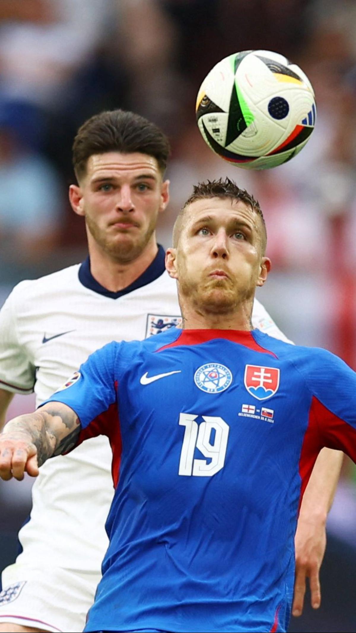 Di awal laga, Inggris tampak kesulitan meladeni permainan Slovakia. Meski unggul dalam penguasaan bola sejak menit awal, tim asuhan Gareth Southgate kepayahan dalam membangun serangan.&nbsp;Foto: Reuters