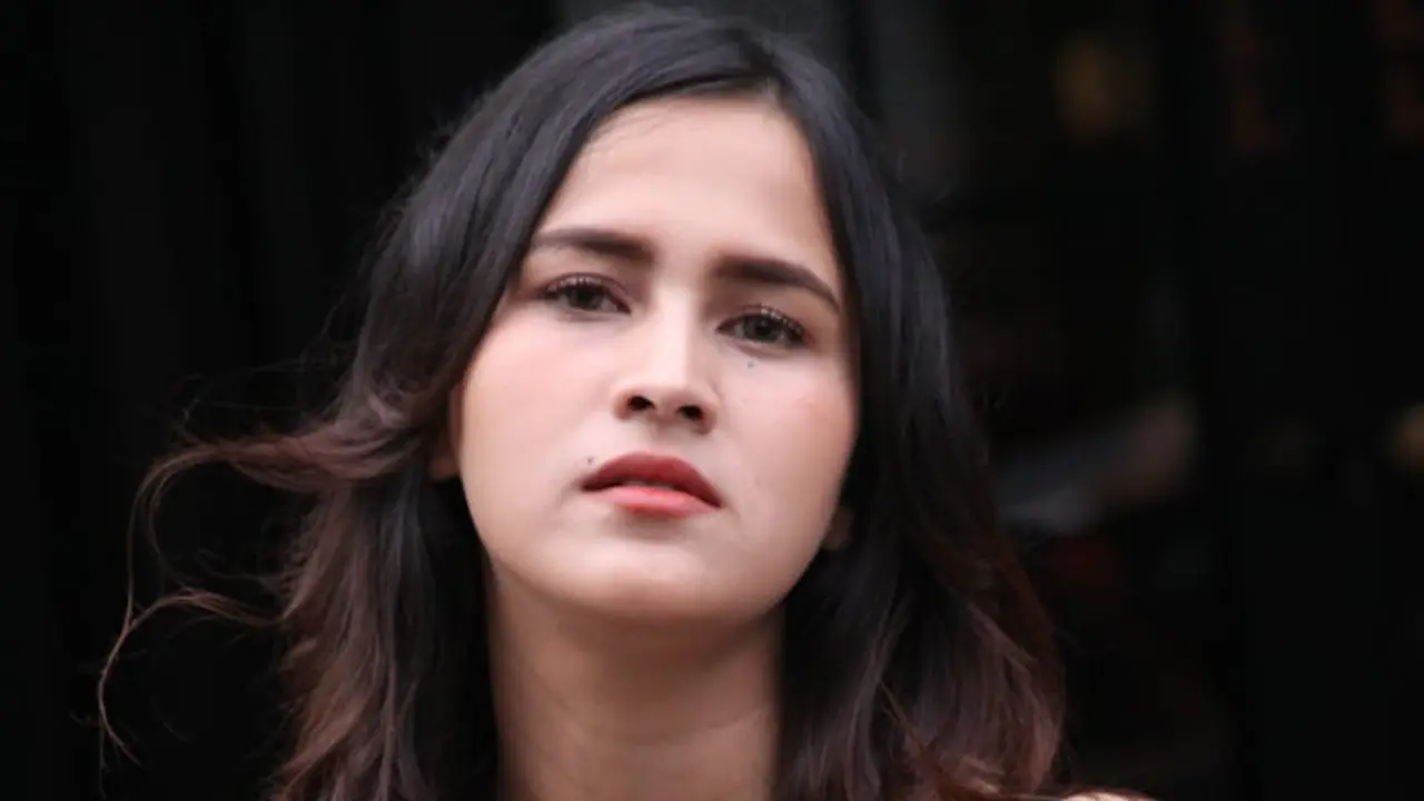 Defwita Zumara (ist)