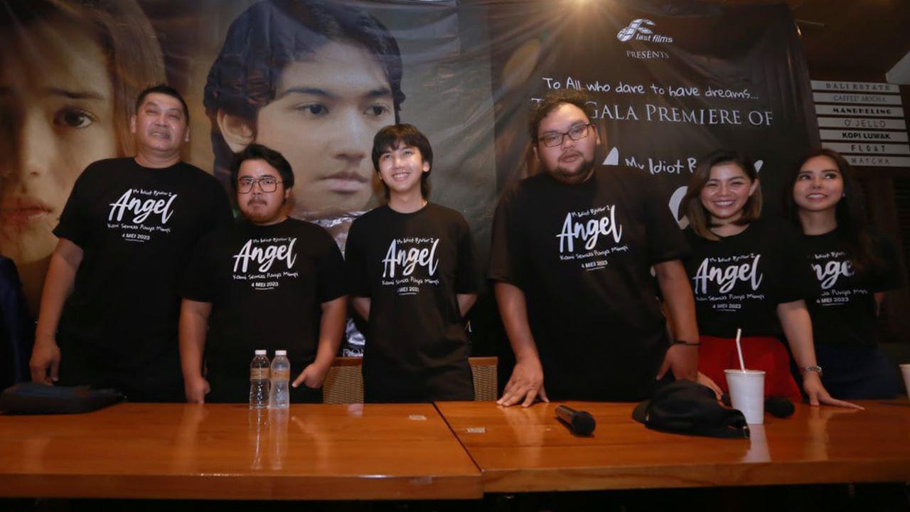Para pemain film Angel: Kami Semua Punya Mimpi