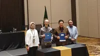 Proses penandatanganan kerja sama PSSI dengan RS Abdi Waluyo di Menara Danareksa, Jakarta, Kamis (18/1/2024). (Bola.com/Hery Kurniawan)