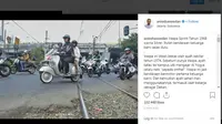 Anies Baswedan Kenang Vespa Sprint 1968 Milik Sang Ayah (Foto: Instagram)