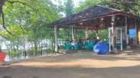 Lotus Resort menawarkan nuansa laut dan hutan bakau yang alami di pesisir Pantai Mokupa, Minahasa, Sulut.