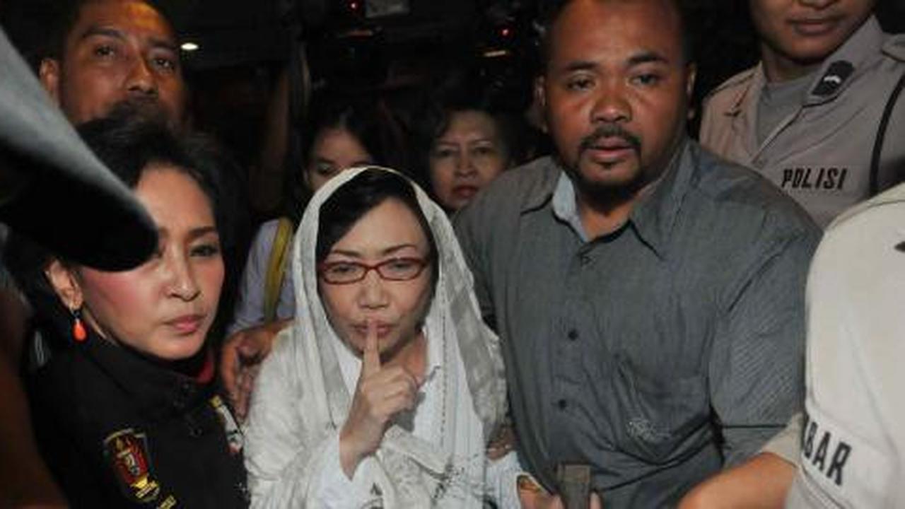 KPK harus ungkap aktor utama cek pelawat