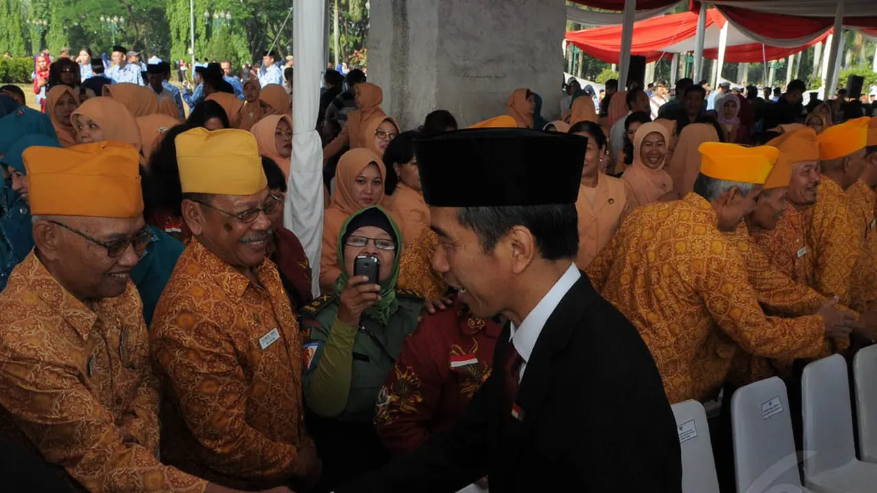 Gagahnya Jokowi Saat Jadi Pemimpin Upacara
