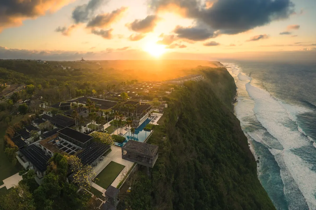 Alila Villa Uluwatu tidak hanya menjadi industri perhotelan yang menyajikan penginapan mewah, tetapi juga menjadi salah satu pelopor yang menciptakan ekonomi sirkular untuk mengakhiri siklus limbah.