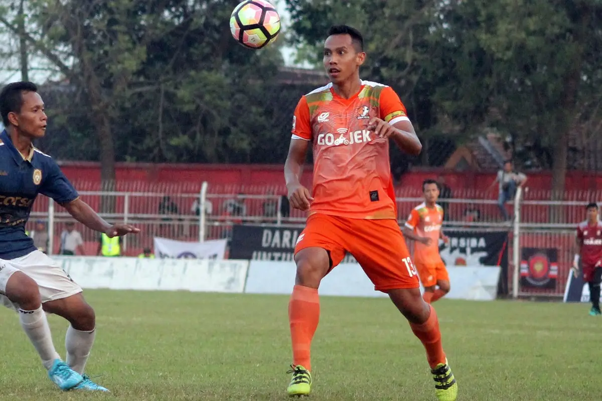 Lucky Wahyu